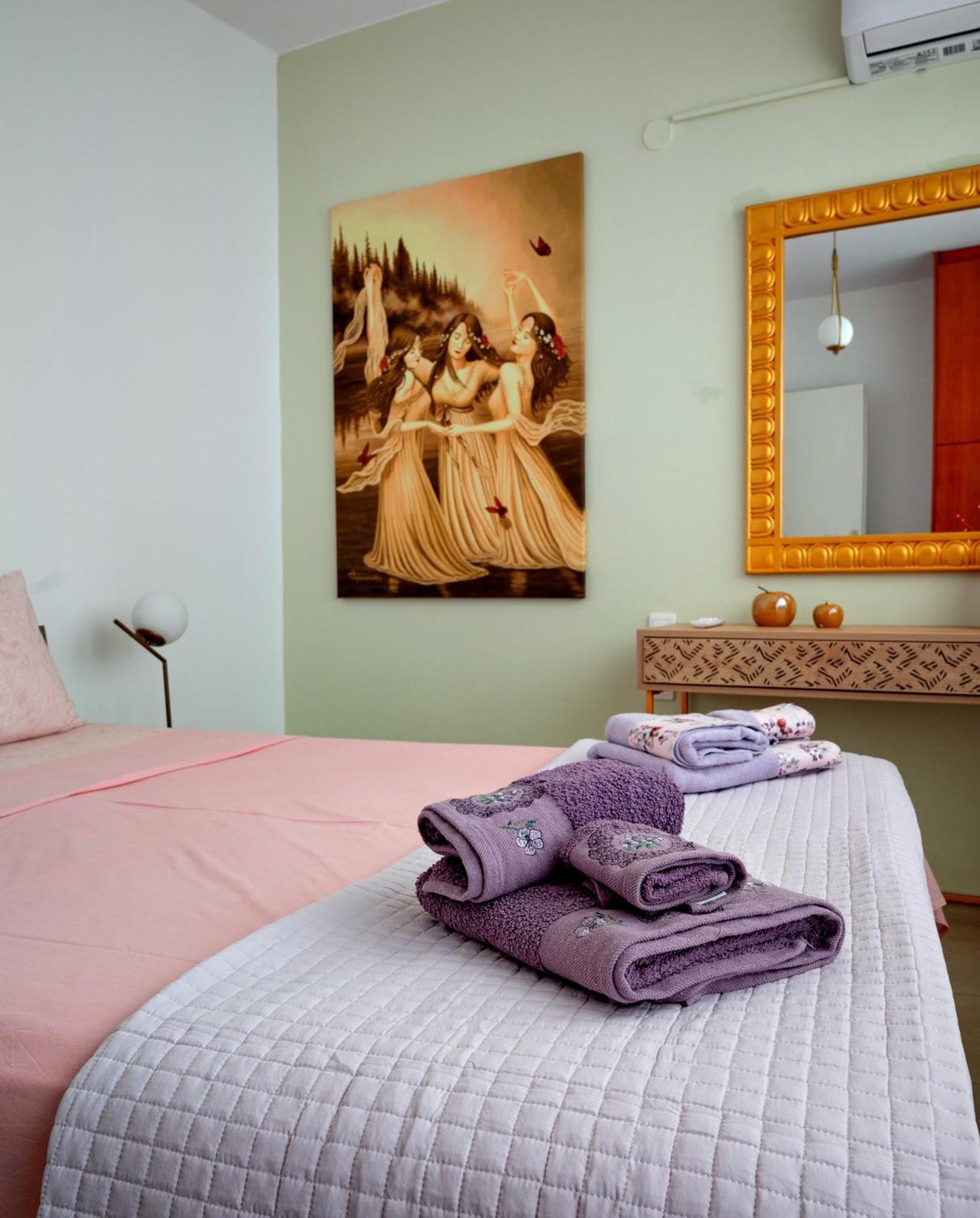 Xperience Central Apartments Iraklion Buitenkant foto