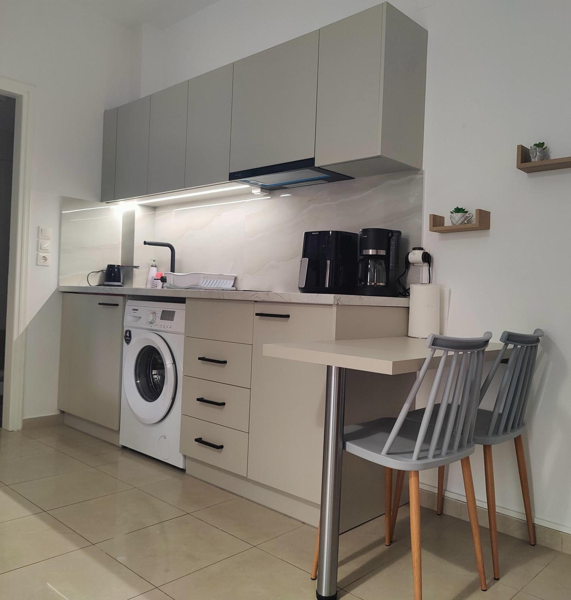 Xperience Central Apartments Iraklion Buitenkant foto